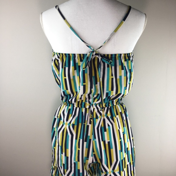 Forever21 Romper - Picture 2 of 4